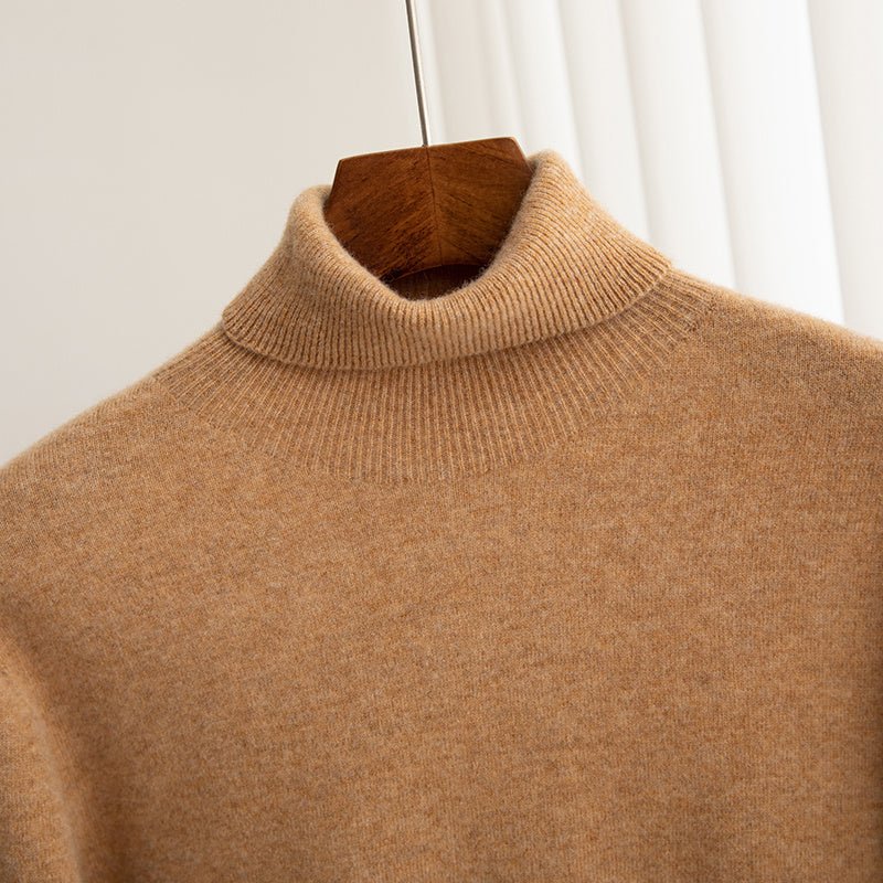Chaleur Classique Sweater by Victor Duval