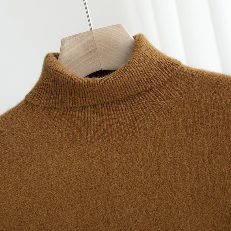 Chaleur Classique Sweater by Victor Duval